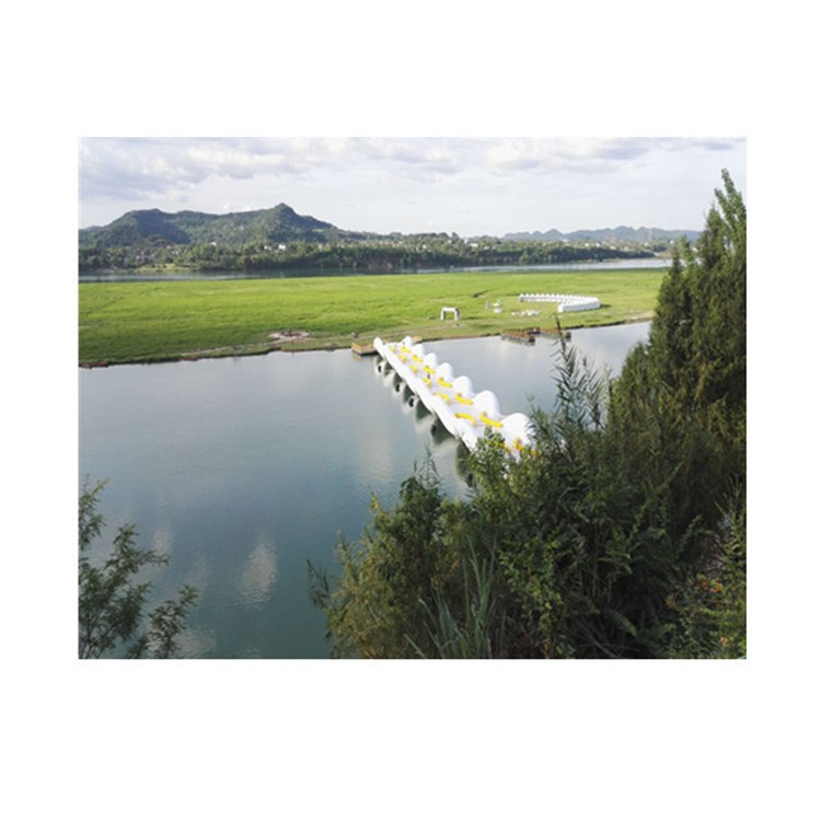 蹦蹦桥哪里有